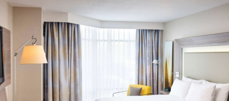 Novotel Toronto North York